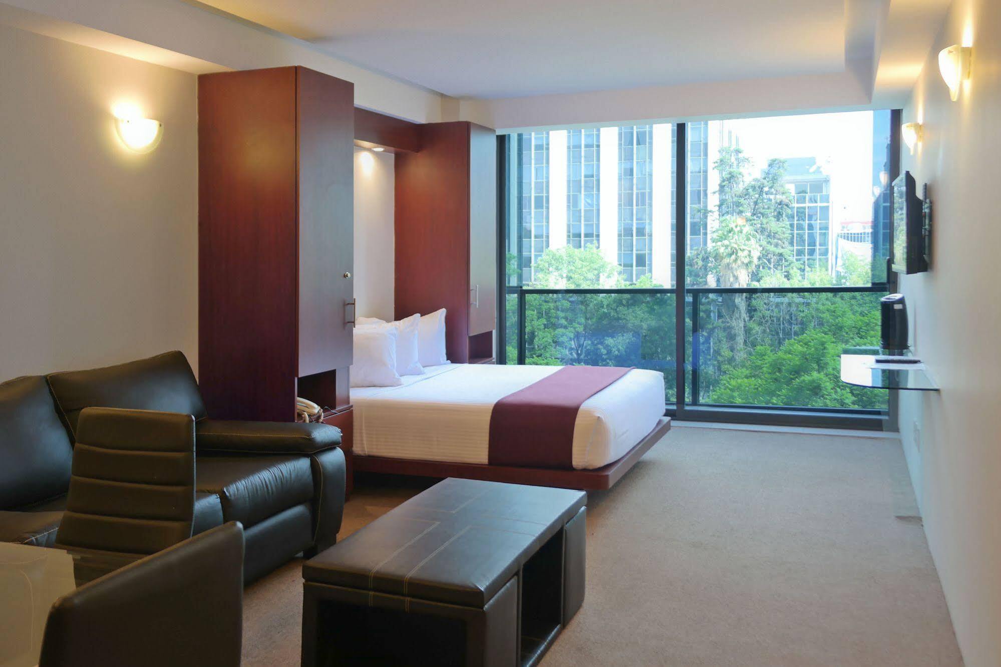 Suites Capri Reforma Ángel 380 Mexico City Ngoại thất bức ảnh